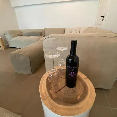 Basement 77 아파트 Tönisvorst